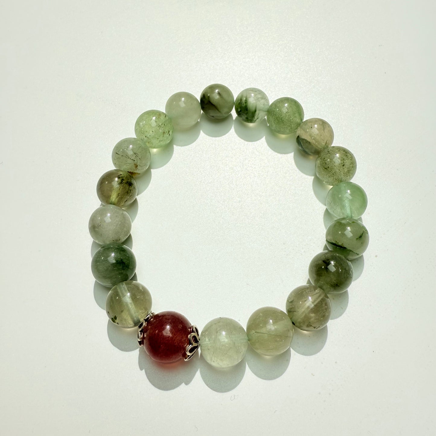 10mmRed strawberry crystal with 10mmgreen rabbit hair silver bracelet